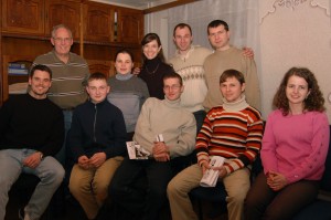 Standing (from left to right): Jessie, Evelina, Kelsie, Taras, Roman. Sitting: Joshua, Bohdan, Marian, Roman, Anya.