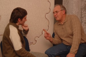 An engaging English discussion between Jessie and Igor.
