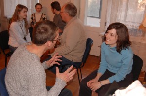 Some lively English discussion.